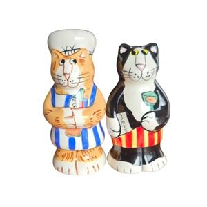 Vintage Style Cat Chef and Waiter Salt and Pepper Shakers Ceramic Set Multicolor